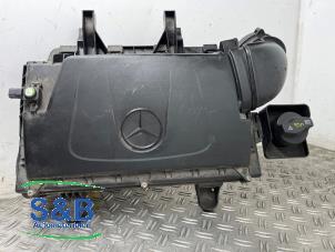 Gebruikte Luchtfilterhuis Mercedes Vito (447.6) 1.6 111 CDI 16V 4x4 Prijs € 100,00 Margeregeling aangeboden door Schaap & Bron