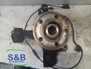 Gebruikte Asschenkel rechts-voor Mercedes Vito (447.6) 1.6 111 CDI 16V Prijs € 180,00 Margeregeling aangeboden door Schaap & Bron