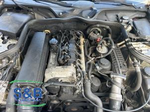 Gebruikte Motor Mercedes E (W211) 2.2 E-200 CDI 16V Prijs € 600,00 Margeregeling aangeboden door Schaap & Bron