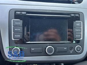 Gebruikte Radio CD Speler Seat Altea (5P1) 1.2 TSI Prijs € 250,00 Margeregeling aangeboden door Schaap & Bron