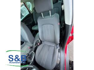 Gebruikte Voorstoel links Seat Altea (5P1) 1.2 TSI Prijs € 90,00 Margeregeling aangeboden door Schaap & Bron