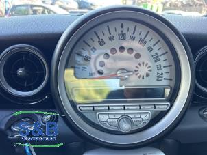 Gebruikte Cockpit Mini Mini (R56) 1.6 16V Cooper Prijs € 125,00 Margeregeling aangeboden door Schaap & Bron
