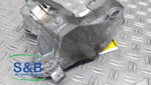 Gebruikte Motorrubber Audi A4 (B6) 3.0 V6 30V Prijs € 15,00 Margeregeling aangeboden door Schaap & Bron