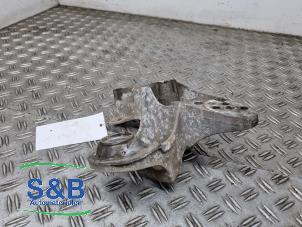 Gebruikte Motorrubber Audi A4 (B6) 3.0 V6 30V Prijs € 15,00 Margeregeling aangeboden door Schaap & Bron