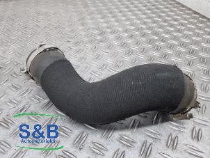 Gebruikte Intercooler Slang Audi A5 Cabrio (8F7) 3.0 TDI V6 24V Prijs € 19,99 Margeregeling aangeboden door Schaap & Bron