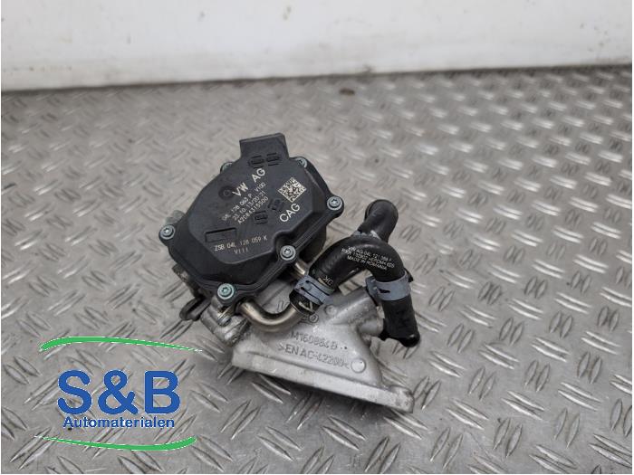 Gebruikte Gasklephuis Volkswagen Passat (3G2) Prijs € 79,99 Margeregeling aangeboden door Schaap & Bron