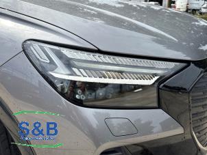 Gebruikte Rechter Koplamp Audi Q4 Sportback (4FN) 35 e-tron Prijs € 949,99 Margeregeling aangeboden door Schaap & Bron