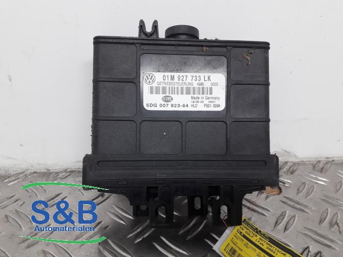 Gebruikte Computer Automatische Bak Volkswagen Golf IV (1J1) 1.6 Prijs € 80,00 Margeregeling aangeboden door Schaap & Bron