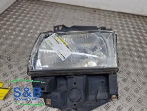 Gebruikte Koplamp links Volkswagen Transporter T4 2.5 TDI Prijs € 75,00 Margeregeling aangeboden door Schaap & Bron