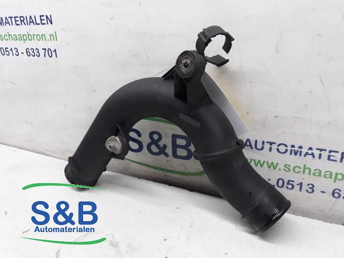 Gebruikte Intercooler Buis Volkswagen Golf VII (AUA) 2.0 GTI 16V Performance Package Prijs € 50,00 Margeregeling aangeboden door Schaap & Bron
