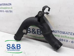 Gebruikte Intercooler Buis Volkswagen Golf VII (AUA) 2.0 GTI 16V Performance Package Prijs € 50,00 Margeregeling aangeboden door Schaap & Bron