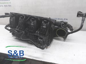 Gebruikte Inlaatspruitstuk Volkswagen Golf VII (AUA) 1.4 TSI 16V Prijs € 125,00 Margeregeling aangeboden door Schaap & Bron