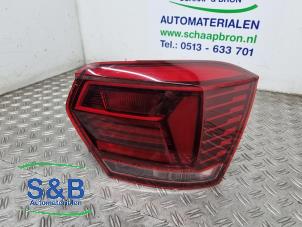 Gebruikte Achterlicht rechts Volkswagen Polo VI (AW1) 1.0 12V BlueMotion Technology Prijs € 89,99 Margeregeling aangeboden door Schaap & Bron