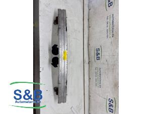 Gebruikte Frontbalk Audi TT (8N3) 1.8 20V Turbo Prijs € 39,00 Margeregeling aangeboden door Schaap & Bron