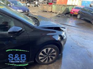 Gebruikte Scherm rechts-voor Volkswagen Polo V (6R) 1.4 TDI DPF BlueMotion technology Prijs € 125,00 Margeregeling aangeboden door Schaap & Bron