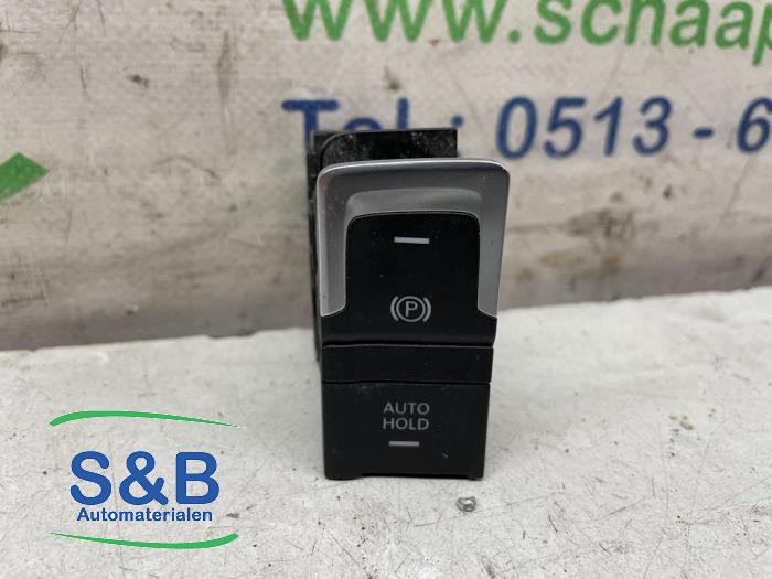 Gebruikte Handrem schakelaar Volkswagen Golf Sportsvan (AUVS) 1.6 TDI 16V Prijs € 25,00 Margeregeling aangeboden door Schaap & Bron
