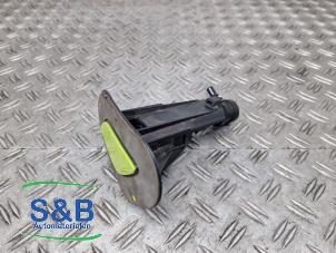 Gebruikte Koplamp Sproeier Skoda Enyaq iV Coupe RS Prijs € 40,00 Margeregeling aangeboden door Schaap & Bron