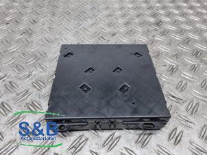 Gebruikte Boordcomputer Volkswagen Up! (121) 1.0 12V 60 Prijs € 129,99 Margeregeling aangeboden door Schaap & Bron