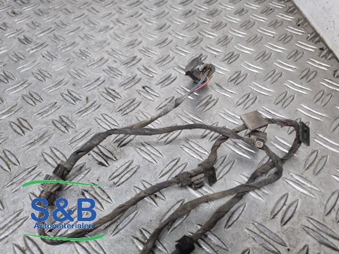 PDC Sensor Set van een Volkswagen Passat Variant (3G5) 1.6 TDI 16V 2015