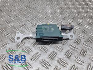 Gebruikte PDC Module Toyota C-HR (X1,X5) 2.0 16V Hybrid Prijs € 49,99 Margeregeling aangeboden door Schaap & Bron