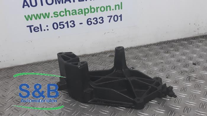 Gebruikte Motorsteun Volkswagen Sharan (7M8/M9/M6) 1.8 Turbo 20V Prijs € 60,00 Margeregeling aangeboden door Schaap & Bron