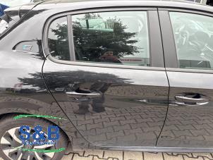 Gebruikte Portier 4Deurs rechts-achter Peugeot 208 II (UB/UH/UP) e-208 50 kWh Prijs € 375,00 Margeregeling aangeboden door Schaap & Bron