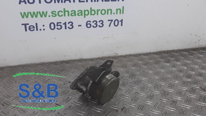 Gebruikte Vacuumpomp (Benzine) Renault Clio III (BR/CR) 1.5 dCi FAP Prijs € 20,00 Margeregeling aangeboden door Schaap & Bron