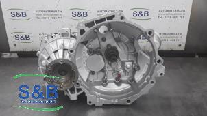 Gereviseerde Versnellingsbak Volkswagen Caddy Combi IV 2.0 TDI 102 Prijs € 1.058,75 Inclusief btw aangeboden door Schaap & Bron