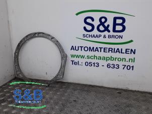 Gebruikte Tussenplaat motor Volkswagen Golf VIII (CD1) 2.0 TDI BlueMotion 16V Prijs € 10,00 Margeregeling aangeboden door Schaap & Bron