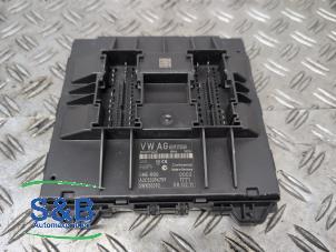 Gebruikte Boordcomputer Volkswagen Polo V (6R) 1.2 12V BlueMotion Technology Prijs € 124,99 Margeregeling aangeboden door Schaap & Bron