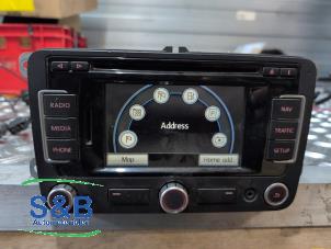 Gebruikte Radio Volkswagen Passat CC (357) 2.0 TDI 16V 170 Prijs € 119,99 Margeregeling aangeboden door Schaap & Bron