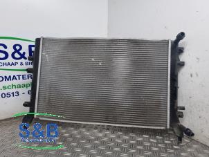Gebruikte Radiateur Seat Leon (1P1) 1.4 TSI 16V Prijs € 49,99 Margeregeling aangeboden door Schaap & Bron