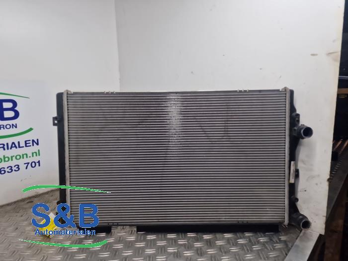 Gebruikte Radiateur Volkswagen Touran (1T3) 1.4 16V TSI 170 Prijs € 50,00 Margeregeling aangeboden door Schaap & Bron