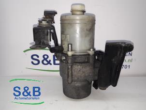 Gebruikte Hydrauliekpomp elektromotor Seat Ibiza III (6L1) 1.4 16V 100 Prijs € 150,00 Margeregeling aangeboden door Schaap & Bron