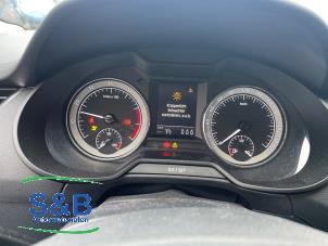 Gebruikte Instrumentenpaneel Skoda Octavia Combi (5EAC) 1.0 TSI 12V Prijs € 199,00 Margeregeling aangeboden door Schaap & Bron
