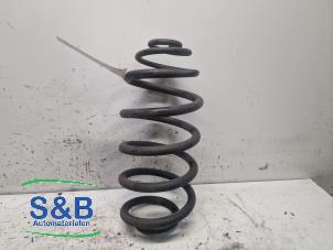 Gebruikte Schroefveer achter Citroen Jumpy 1.5 Blue HDi 100 Prijs € 30,00 Margeregeling aangeboden door Schaap & Bron