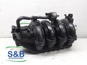 Gebruikte Inlaatspruitstuk Volkswagen Caddy III (2KA,2KH,2CA,2CH) 1.4 16V Prijs € 75,00 Margeregeling aangeboden door Schaap & Bron