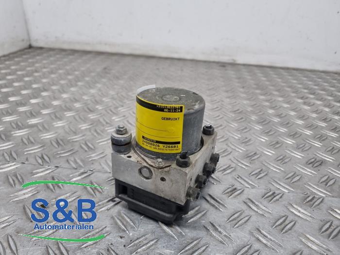 Gebruikte ABS Pomp Opel Meriva (A) 1.6 16V Prijs € 29,99 Margeregeling aangeboden door Schaap & Bron