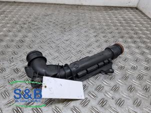 Gebruikte Intercooler Buis Citroen Jumpy 1.5 Blue HDi 100 Prijs € 14,99 Margeregeling aangeboden door Schaap & Bron