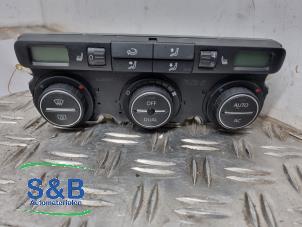 Gebruikte Climatronic Paneel Volkswagen Golf V (1K1) 1.4 TSI 140 16V Prijs € 49,99 Margeregeling aangeboden door Schaap & Bron