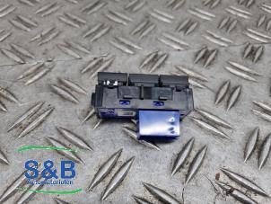 Gebruikte PDC Schakelaar Citroen Jumpy 1.5 Blue HDi 100 Prijs € 12,49 Margeregeling aangeboden door Schaap & Bron