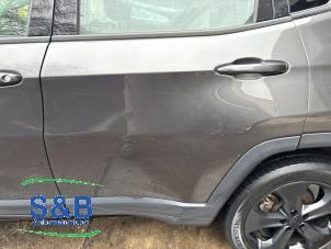 Gebruikte Deur 4Deurs links-achter Jeep Compass II (MP) 1.4 Multi Air2 16V Prijs € 949,99 Margeregeling aangeboden door Schaap & Bron
