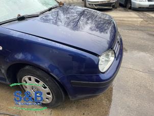 Gebruikte Scherm rechts-voor Volkswagen Golf IV (1J1) 1.6 16V Prijs € 60,00 Margeregeling aangeboden door Schaap & Bron