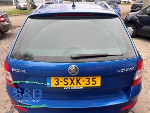 Gebruikte Achterklep Skoda Octavia Combi (5EAC) 1.6 TDI GreenTec 16V Prijs € 599,99 Margeregeling aangeboden door Schaap & Bron