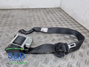 Gebruikte Veiligheidsgordel links-voor Volkswagen Golf Plus (5M1/1KP) 1.4 TSI 122 16V Prijs € 99,99 Margeregeling aangeboden door Schaap & Bron
