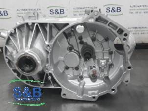 Gereviseerde Versnellingsbak Volkswagen Transporter T5 1.9 TDi Prijs € 1.452,00 Inclusief btw aangeboden door Schaap & Bron