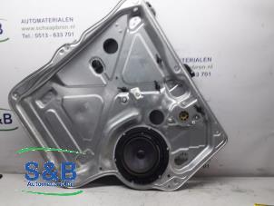 Gebruikte Ruitmechaniek 2Deurs links-voor Volkswagen Transporter T5 1.9 TDi Prijs € 50,00 Margeregeling aangeboden door Schaap & Bron