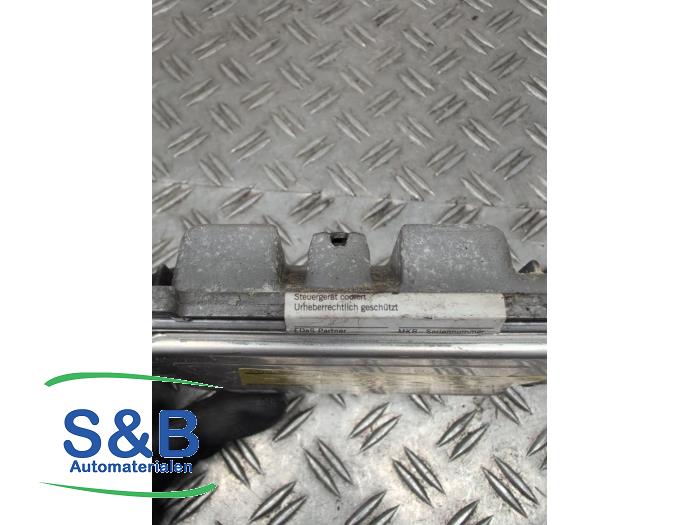 Boordcomputer van een Skoda Octavia Combi (1Z5) 1.4 TSI 16V 2010