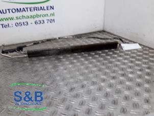 Gebruikte Oliekoeler Volkswagen Transporter T5 1.9 TDi Prijs € 45,00 Margeregeling aangeboden door Schaap & Bron