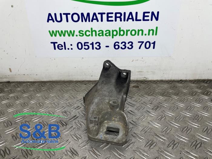 Gebruikte Motorsteun Audi 80 (B4) 2.0 E Prijs € 29,00 Margeregeling aangeboden door Schaap & Bron
